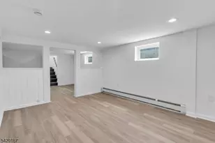 21 Market St, Edison Twp., NJ 08817 - Photo 32