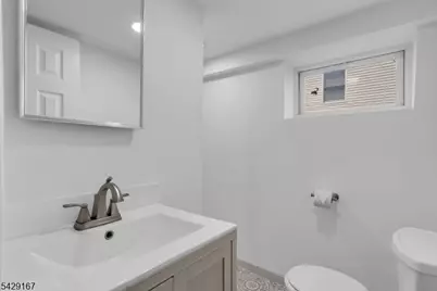 21 Market St, Edison, NJ 08817 - Photo 34