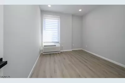 202-208 W 7th St #2F, Plainfield, NJ 07060 - Photo 14