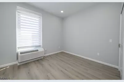 202-208 W 7th St #2F, Plainfield, NJ 07060 - Photo 12