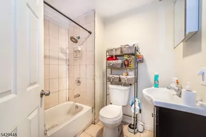 346 S 20th St, Newark, NJ 07103 - Photo 10