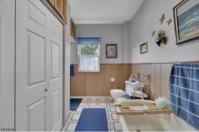 17 E Church St, Washington Boro, NJ 07882 - Photo 24