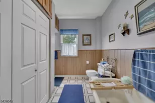 17 E Church St, Washington Boro, NJ 07882 - Photo 24