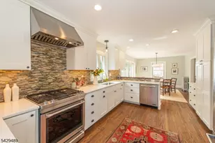 30 Wellesley Rd, Montclair, NJ 07043 - Photo 16