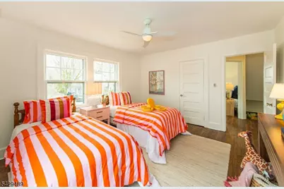 30 Wellesley Rd, Montclair, NJ 07043 - Photo 20