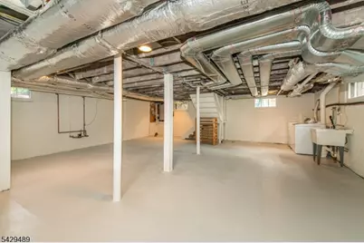 30 Wellesley Rd, Montclair, NJ 07043 - Photo 30