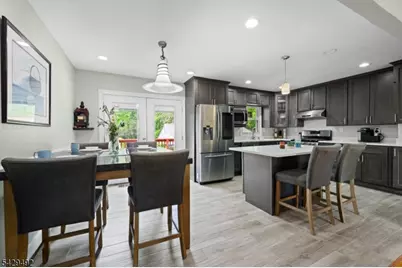 13 Fishel Rd, Edison, NJ 08820 - Photo 6