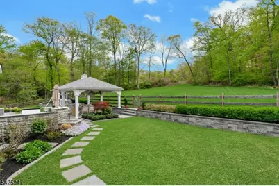 138 Oakwood Rd, Watchung, NJ 07069 - Photo 46