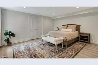 138 Oakwood Rd, Watchung, NJ 07069 - Photo 30