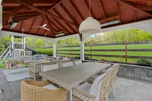 138 Oakwood Rd, Watchung, NJ 07069 - Photo 44