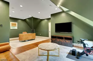 138 Oakwood Rd, Watchung, NJ 07069 - Photo 24