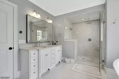 138 Oakwood Rd, Watchung, NJ 07069 - Photo 20