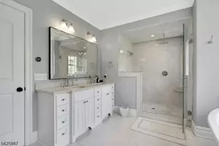 138 Oakwood Rd, Watchung, NJ 07069 - Photo 20