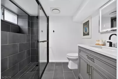 653 Ridgewood Avenue, Bloomfield, NJ 07003 - Photo 22