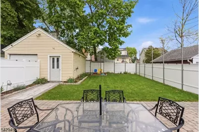 372 Newton St, North Plainfield, NJ 07060 - Photo 30