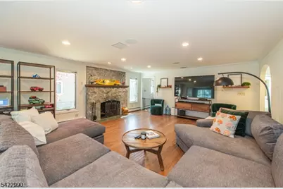 116 Chincopee Rd, Jefferson Township, NJ 07849 - Photo 22