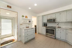116 Chincopee Rd, Jefferson Township, NJ 07849 - Photo 18