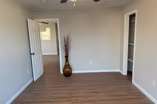85 Holsman St, Paterson, NJ 07522 - Photo 2