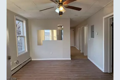 85 Holsman St, Paterson, NJ 07522 - Photo 4