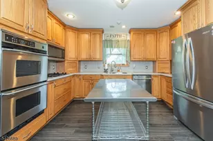 63 Duncan Ave, Pequannock Township, NJ 07440 - Photo 4