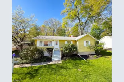 8 Dale Trl, Hopatcong, NJ 07843 - Photo 1