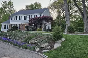 309 Paul Ct, Wyckoff Township, NJ 07481 - Photo 1