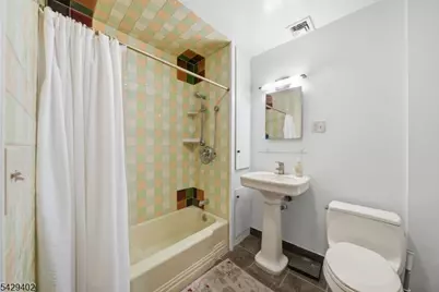 37 Buena Vista Ave, Hawthorne, NJ 07506 - Photo 18