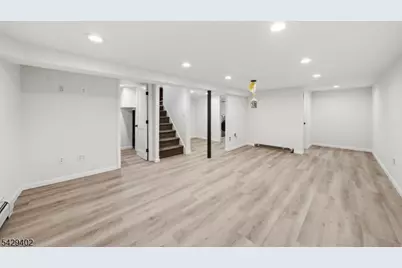 37 Buena Vista Ave, Hawthorne, NJ 07506 - Photo 24