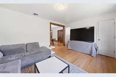 37 Buena Vista Ave, Hawthorne, NJ 07506 - Photo 12