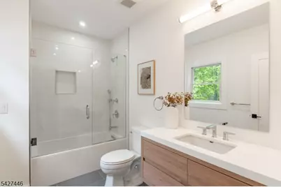 517 Park St, Montclair, NJ 07043 - Photo 24