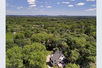 517 Park St, Montclair, NJ 07043 - Photo 2