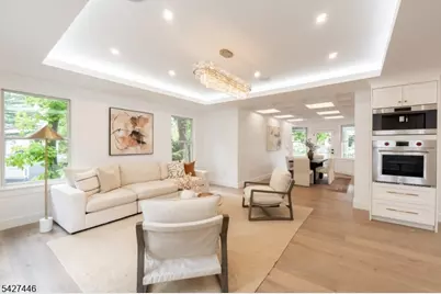517 Park St, Montclair, NJ 07043 - Photo 8