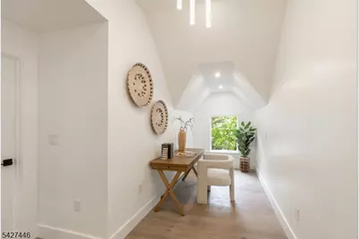 517 Park St, Montclair, NJ 07043 - Photo 32