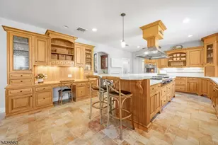 9 Pennbrook Ct, Montville Township, NJ 07045 - Photo 8