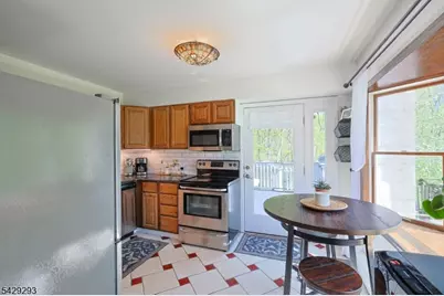 70 Cedar Tree Dr, Vernon, NJ 07422 - Photo 12