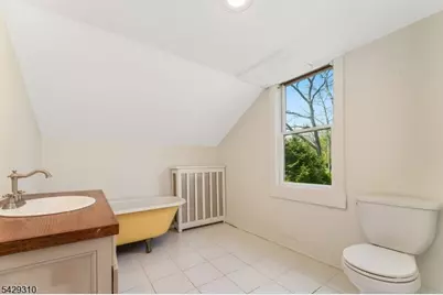 234 Califon-Cokesbury Rd, Tewksbury Township, NJ 07830 - Photo 32