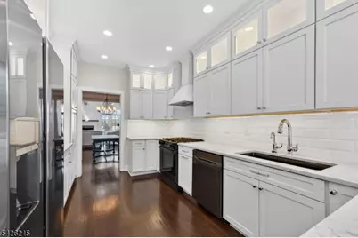 6 Osprey Ct, Washington Township, NJ 07882 - Photo 8