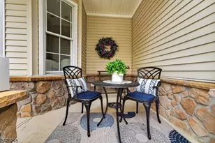 6 Osprey Ct, Washington Township, NJ 07882 - Photo 2