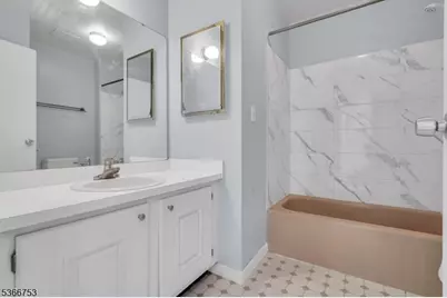 585-1 Auten Road #1, Hillsborough Township, NJ 08844 - Photo 18