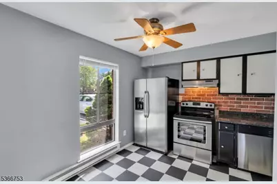 585-1 Auten Road #1, Hillsborough Township, NJ 08844 - Photo 10
