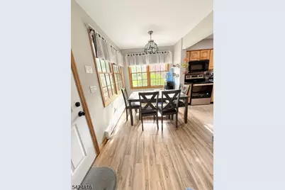 2 Pine St, Mount Olive, NJ 07828 - Photo 8