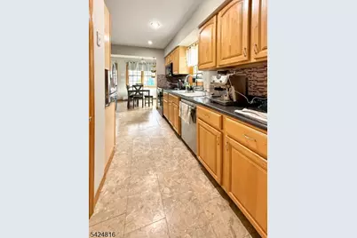 2 Pine St, Mount Olive, NJ 07828 - Photo 4
