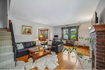 8 Brookside Pl, Livingston, NJ 07039 - Photo 6