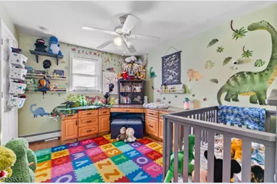 53 Pequannock Ave, Pequannock Township, NJ 07440 - Photo 12