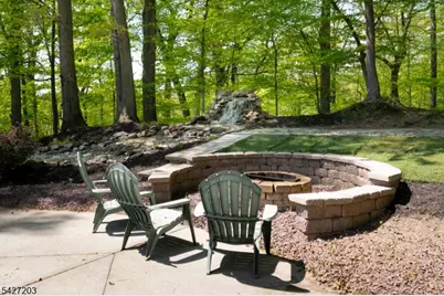 19 Highview Ter, Cedar Grove, NJ 07009 - Photo 22