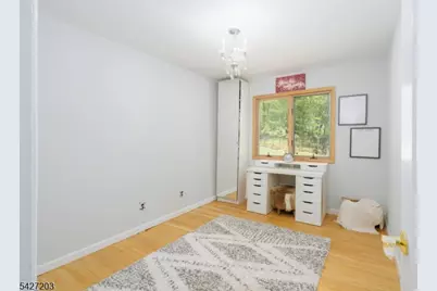 19 Highview Ter, Cedar Grove, NJ 07009 - Photo 12