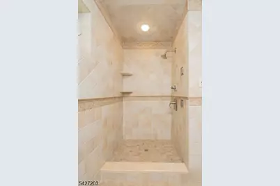 19 Highview Ter, Cedar Grove, NJ 07009 - Photo 16