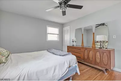 2107 Meadowview Rd, Scotch Plains Township, NJ 07076 - Photo 28