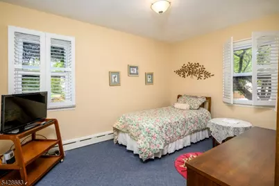 214 Berthold Ave, Rahway, NJ 07065 - Photo 18