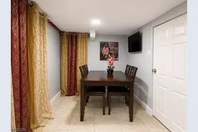 57 Highland St, Paterson, NJ 07524 - Photo 24